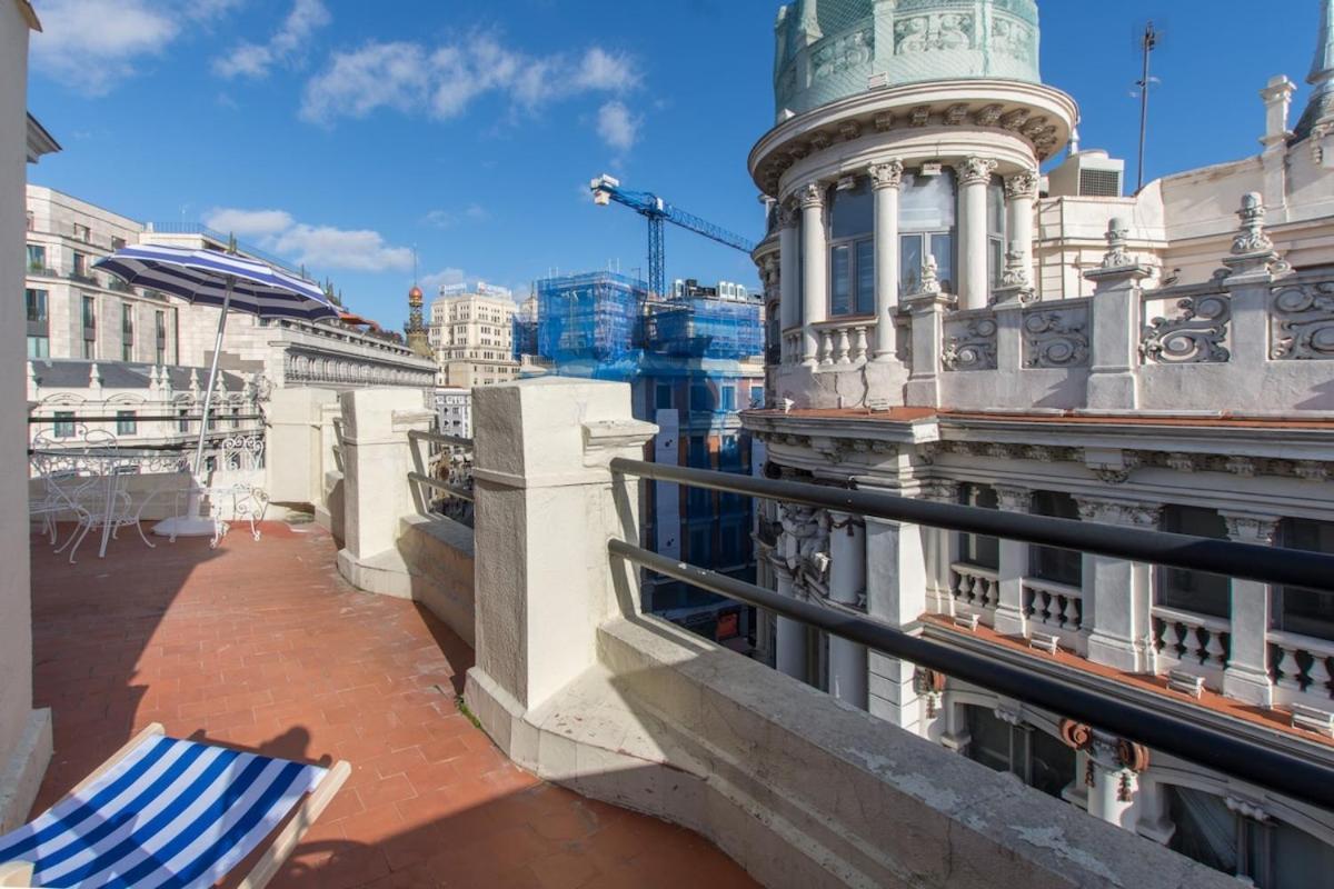 Atico Con Terraza De Vistas Inmejorables Lejlighed Madrid Eksteriør billede
